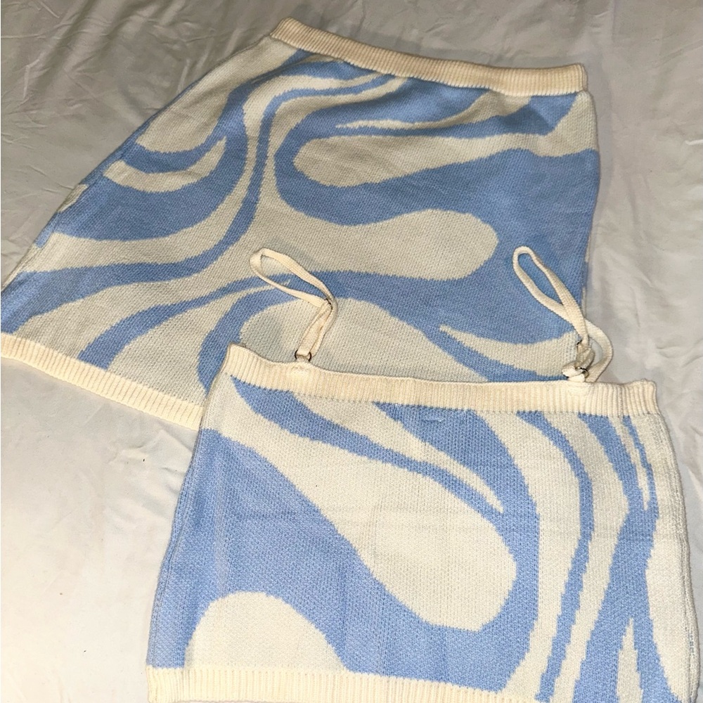 White/Blue knit 2 piece